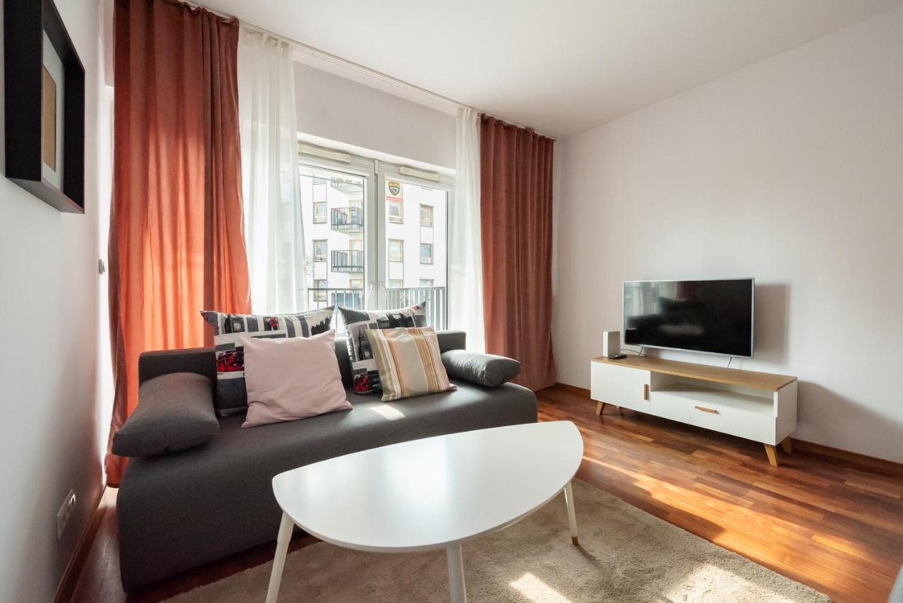 Wola Sunshine Apartment Free Parking Varşovia Exterior foto